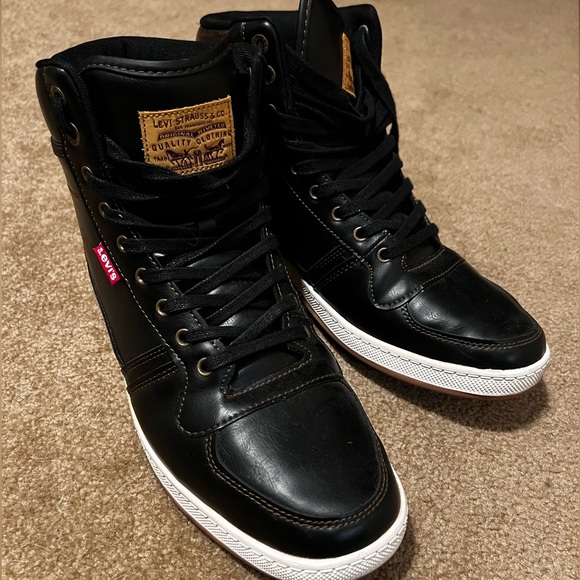 Levi hightops size 12 worn twice - Picture 3 of 6